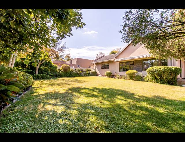 3 BEDROOM FREEHOLD TO LET IN GALLO MANOR